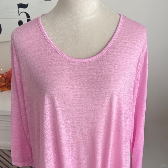 Chic Pink Women's Tunic Top - Picture 4 of 4